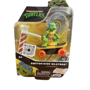 Funrise TMNT Teenage Mutant Ninja Turtles Switch Kick Skaters Leonardo